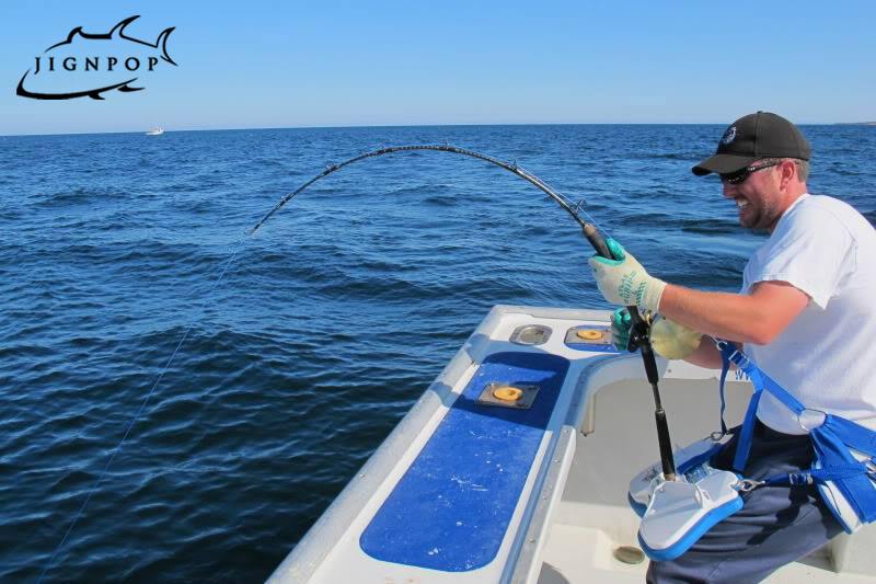 1/29/16: 1,000lb Bluefin Tuna! Black Hole Cape Cod Special 450g Jigging Rod!  - JIGNPOP